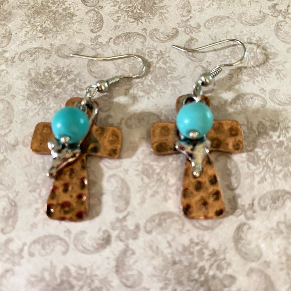 Cross dangle earrings - Picture 2 of 5